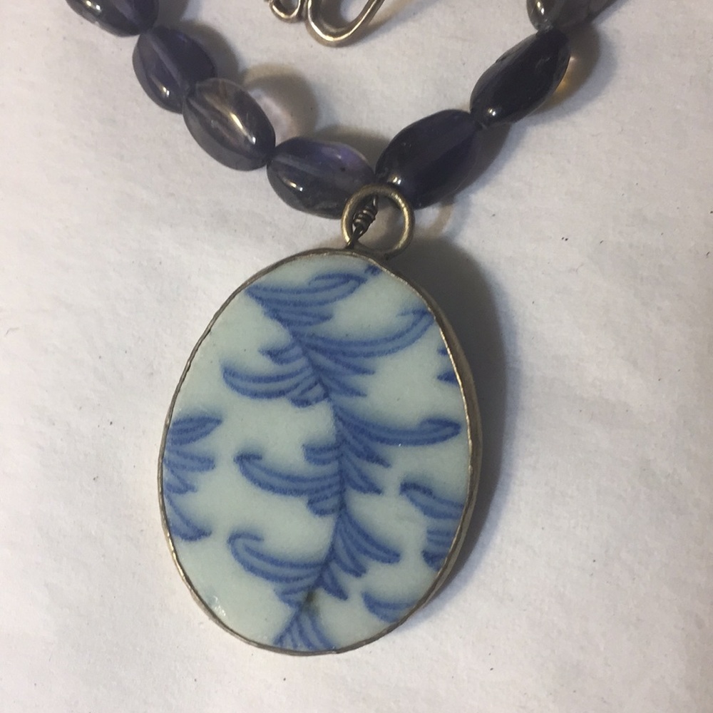 Necklace - Picture 3 of 5
